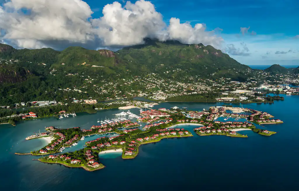 Discover the Top 7 Countries with Zero Income Tax: A Comprehensive Guide